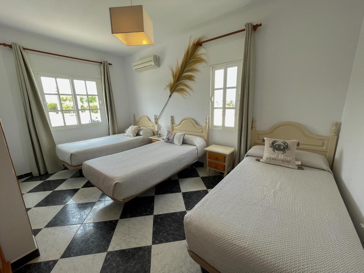 Hostal Del Faro 콘일데라프론테라 외부 사진