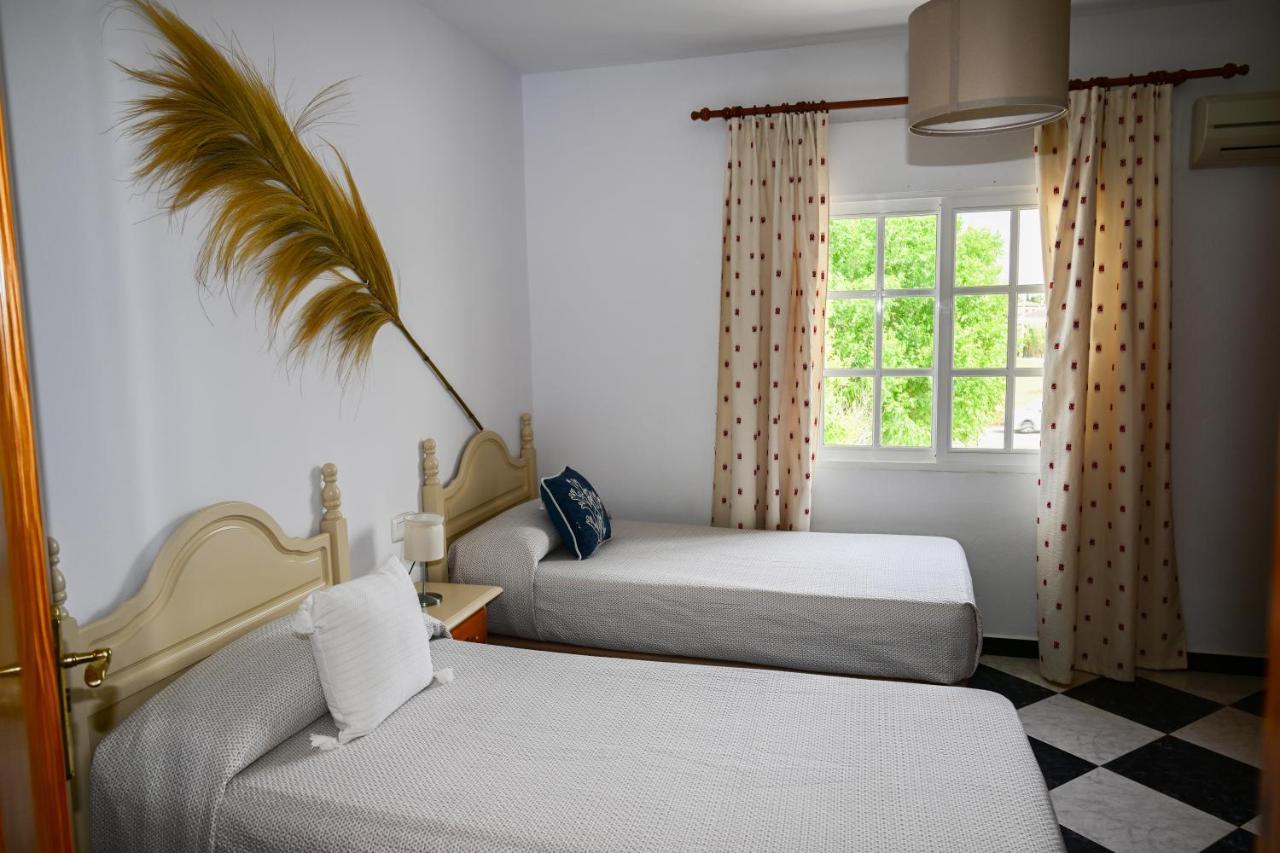 Hostal Del Faro 콘일데라프론테라 외부 사진