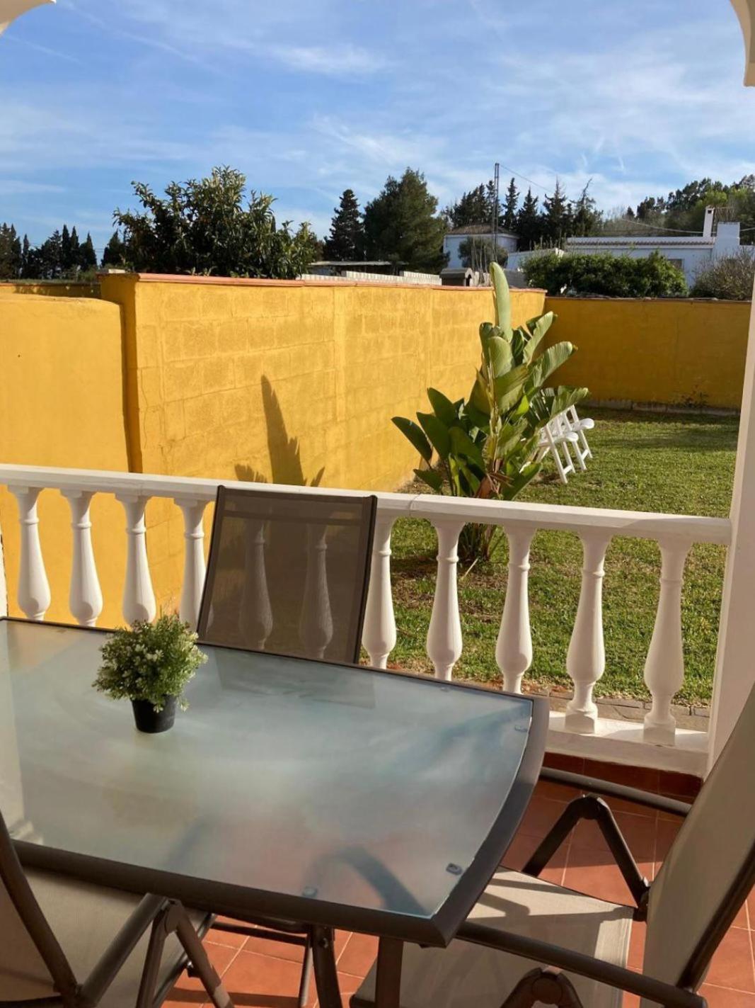 Hostal Del Faro 콘일데라프론테라 외부 사진